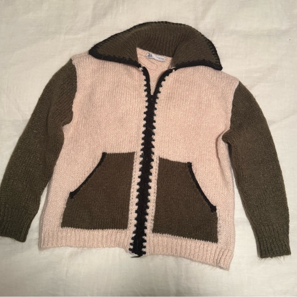 Zara Pink and Olive Green Zip-up Sweater